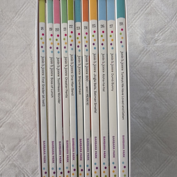 Junie B. Jones Complete First Grade Collection - Picture 2 of 16